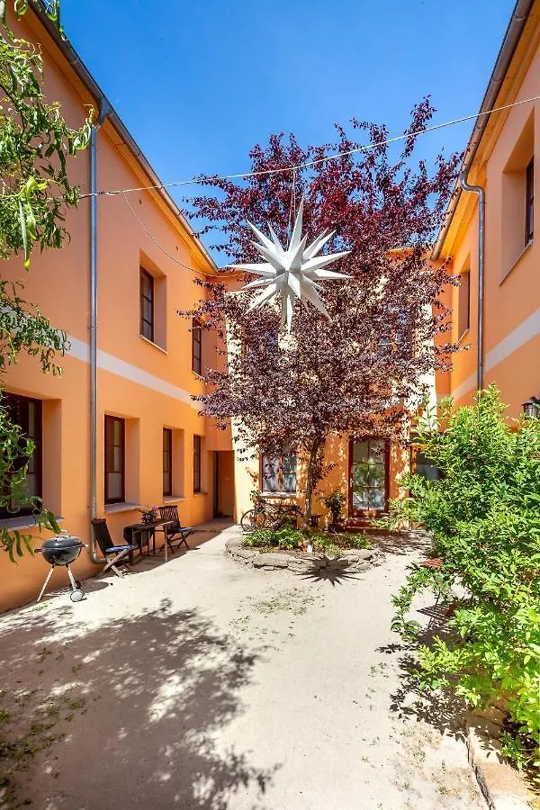 Ferienhaus Idyllisches Haus mitten in Berlin Deutschland